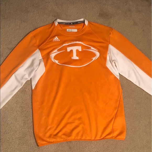 Tennessee Pullover - Picture 2 of 6